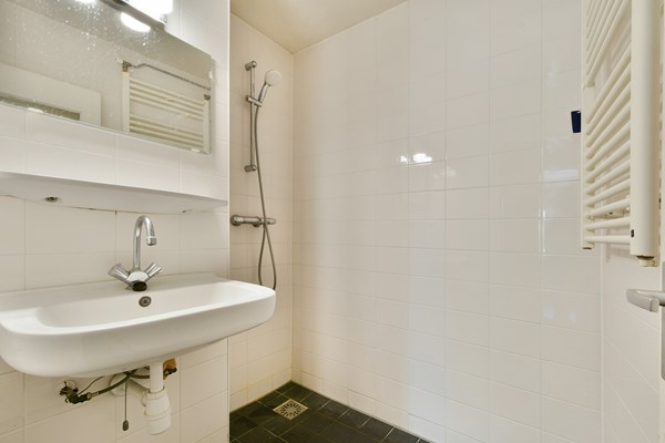 Photo - Under offer: Paul Scholtenstraat 96, 1063 NH Amsterdam
